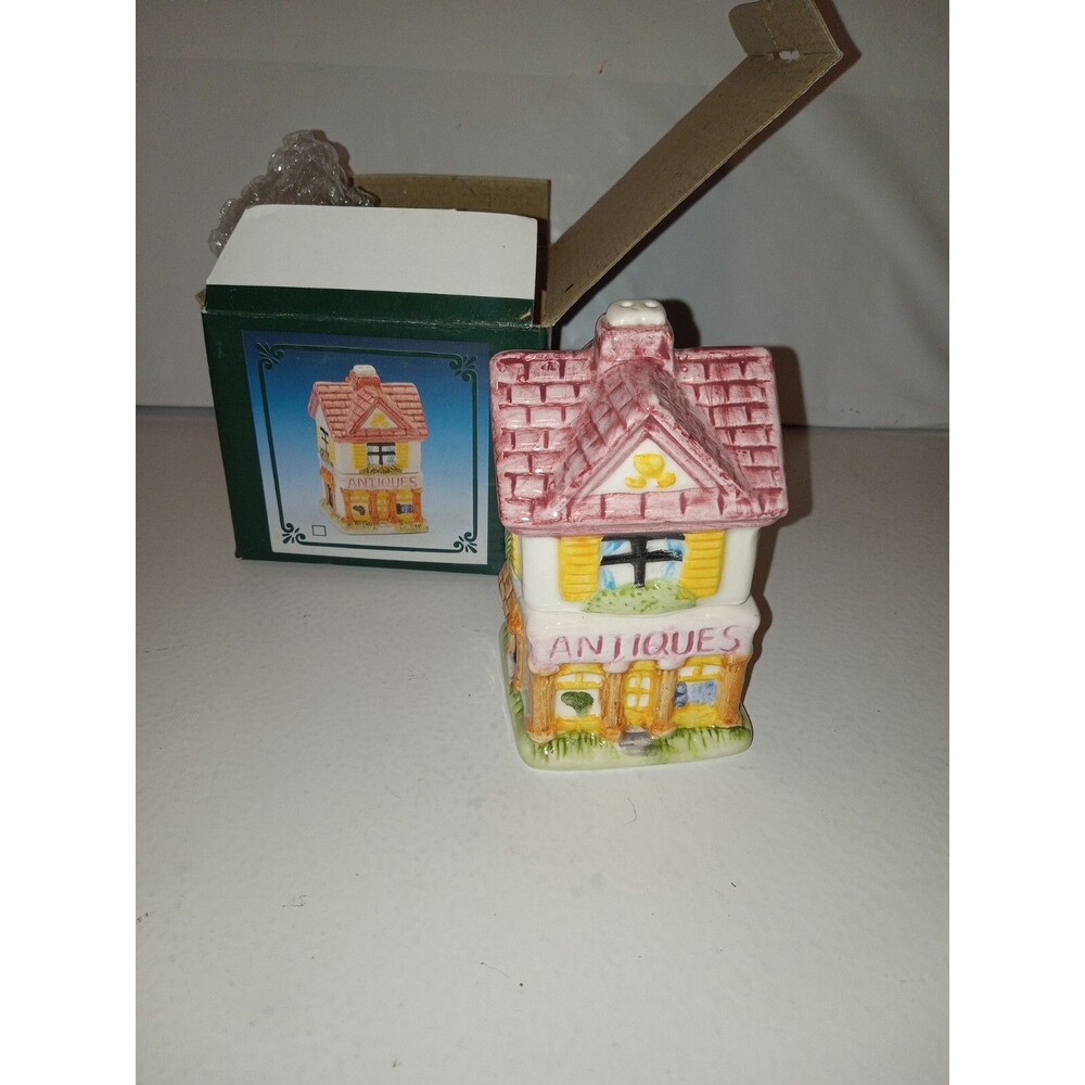 Antique Store S & P Stackable Shaker
